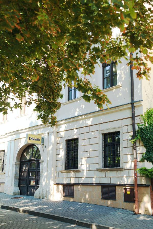 ترنافا Hotel Dream المظهر الخارجي الصورة